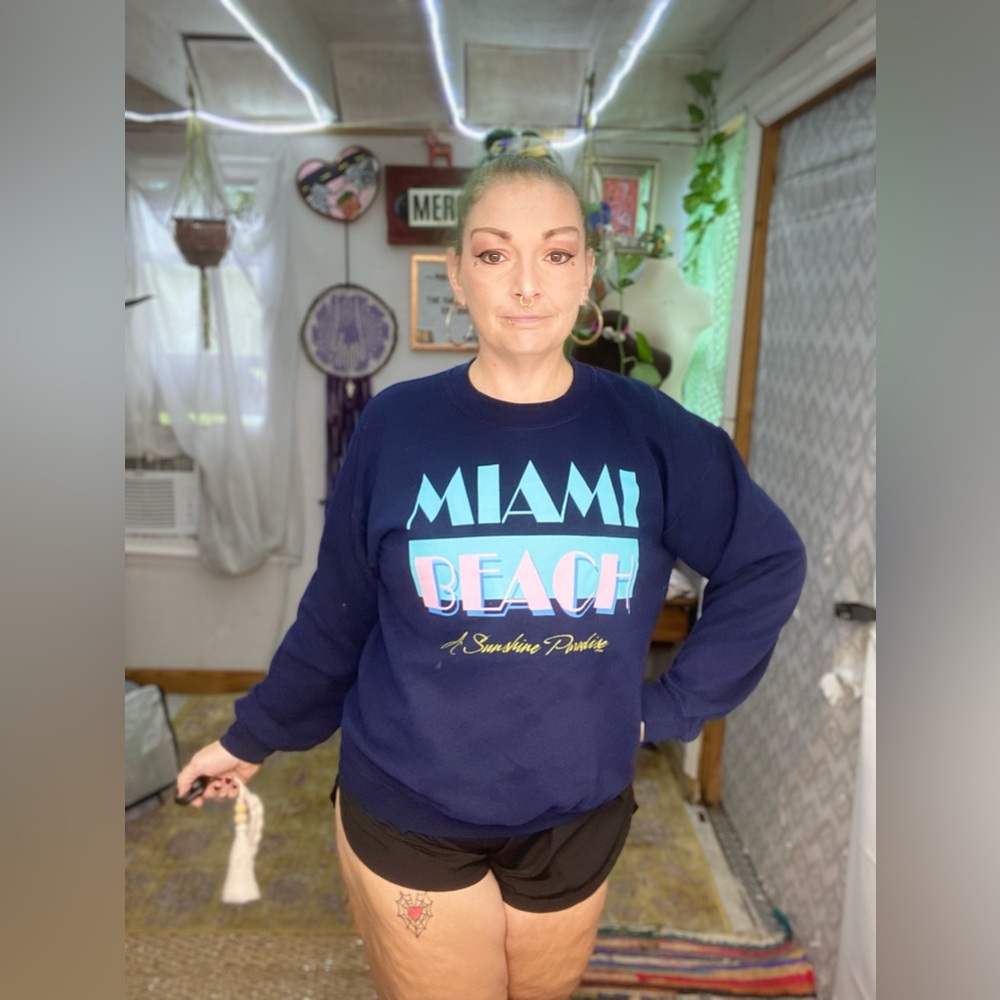 Vintage 90s Gildan Miami Beach Navy Blue Purple Graphic Sweatshirt Size medium